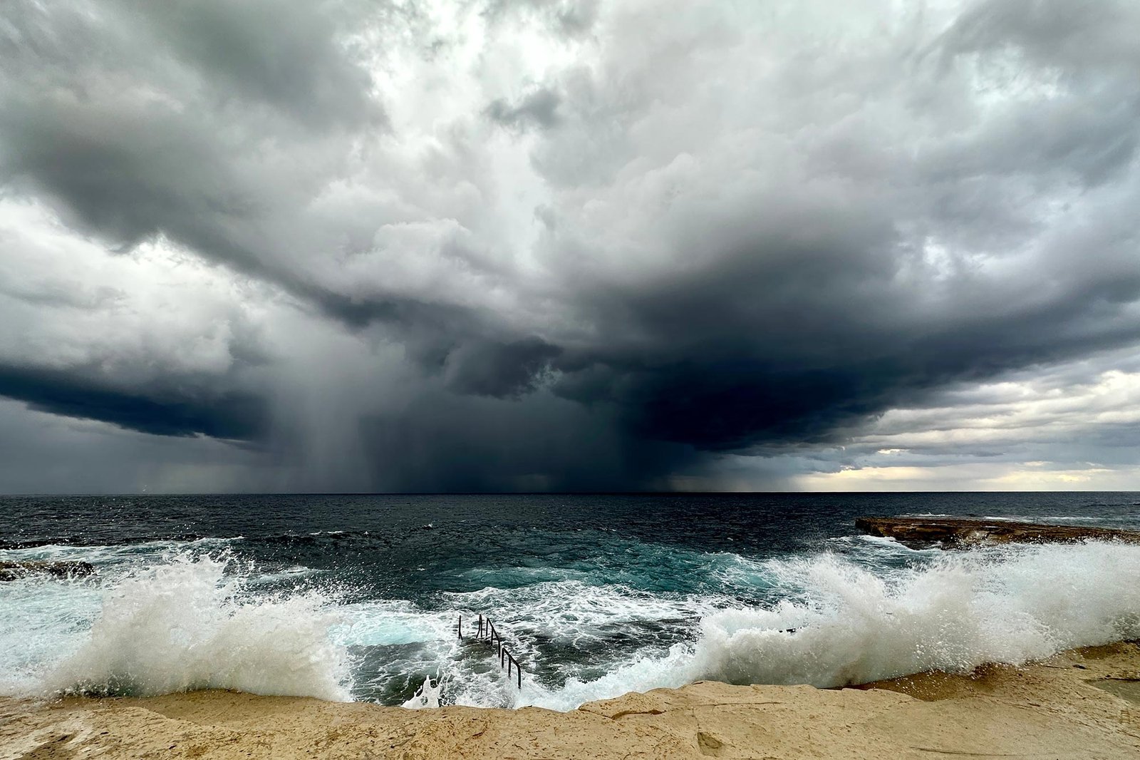“ستختفي نصف الشواطئ تقريبًا بحلول نهاية القرن”