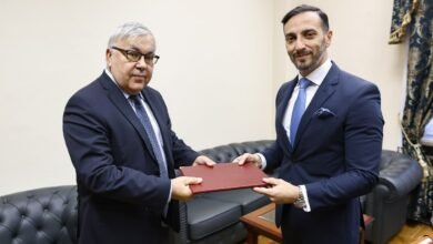 سفير لبنان في روسيا بشير عزام يلتقي نائب وزير الخارجية الروسي لتعزيز العلاقات ودعم وحدة لبنان