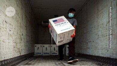 كيف تسابق كوفاكس لحماية العالم من كوفيد-19