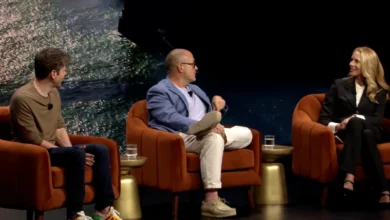 لدى جوني إيف وسام ألتمان أول نموذج أولي لأجهزة الذكاء الاصطناعي الغامضة