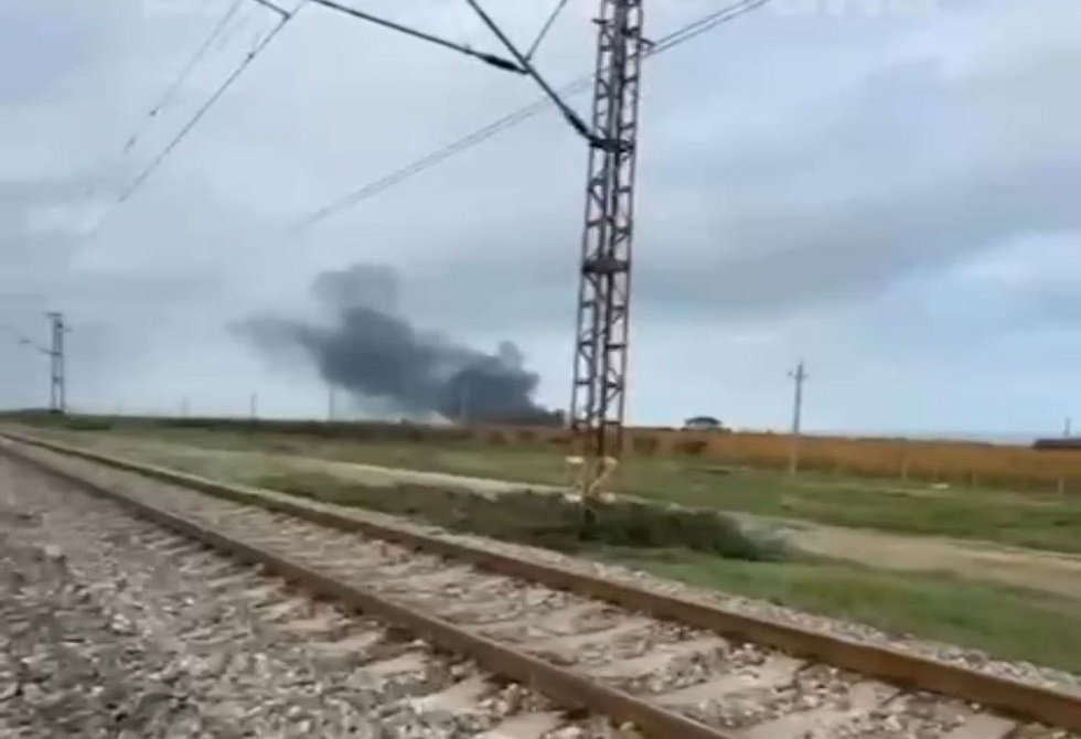 مقتل 4 أشخاص بتحطم مروحية سياحية في جمهورية داغستان الروسية () مقتل 4 أشخاص بتحطم مروحية سياحية في جمهورية داغستان الروسية ()