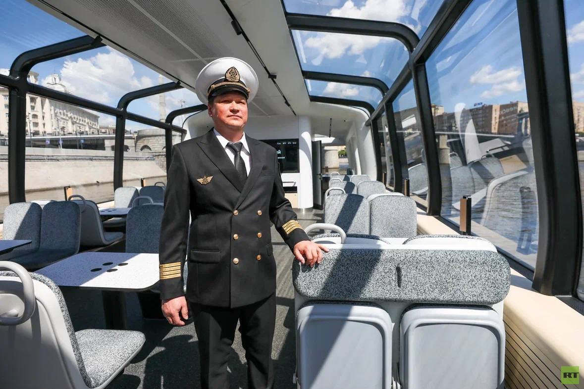 موسكو تعزز شبكة النقل النهري بثماني سفن كهربائية جديدة