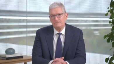 يغلق سهم Apple على انخفاض طفيف بعد تقرير الربع الرابع من عام 2025