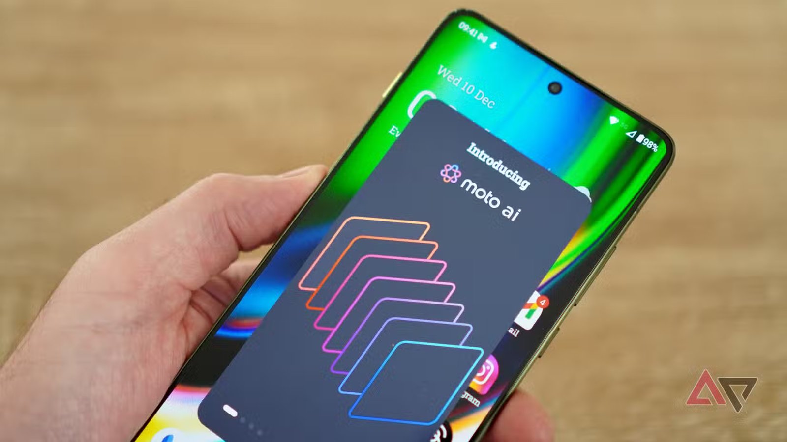 1765645261 589 moto edge 70 moto ai