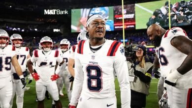 يكشف سنيتش كل القيل والقال من داخل نيو إنجلاند باتريوتس بعد اعتقال ستيفون ديجز بتهمة خنق الطاهية يكشف سنيتش كل القيل والقال من داخل نيو إنجلاند باتريوتس بعد اعتقال ستيفون ديجز بتهمة خنق الطاهية