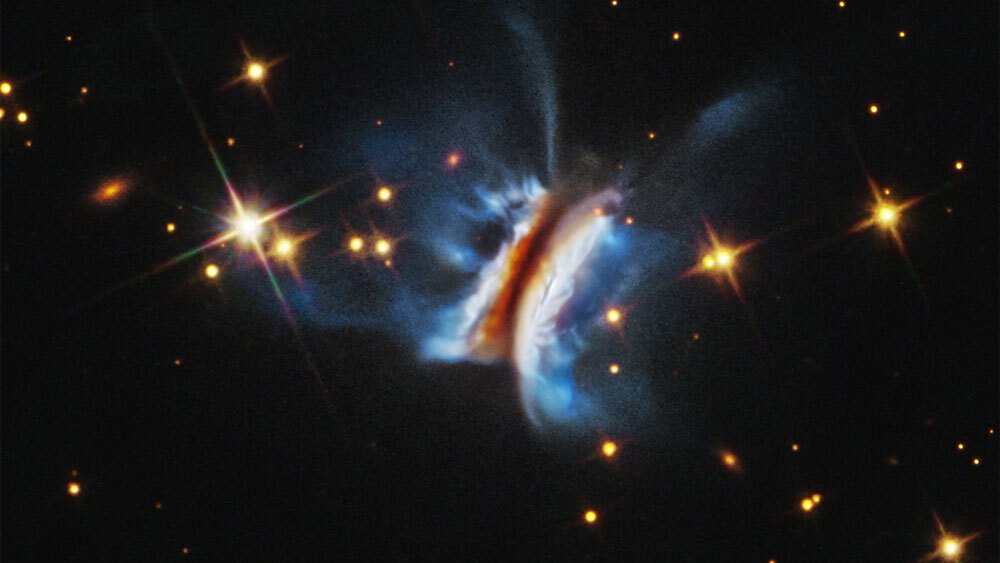 اكتشف هابل أكبر قرص كوكبي أولي