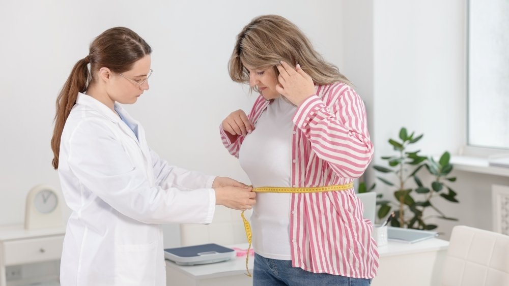 دراسة قياس شكل الجسم ببساطة قد يتنبأ بالاكتئاب