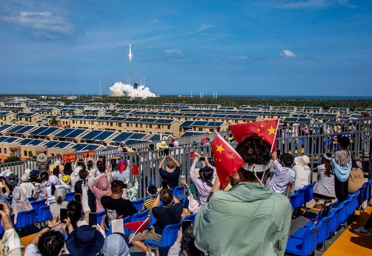 وتقود الصين الأبحاث في 90% من التكنولوجيات البالغة الأهمية ــ وهو تحول جذري في هذا القرن