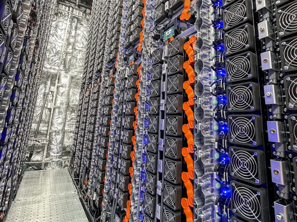 تم اختبار أكبر عبارة كهربائية في العالم بطول 130 مترًا في أستراليا 1 f9dc9349add7e137b022b406332c7f3b406b494b