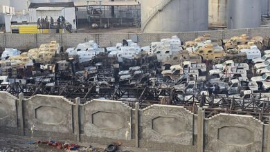 التحالف السعودي يقصف سفينتين من الإمارات والأخيرة تسحب قواتها المتبقية