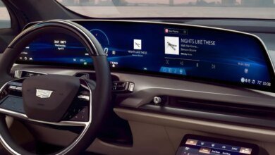 تطرح جنرال موتورز تطبيق Apple Music الأصلي مع دعم الصوت المكاني