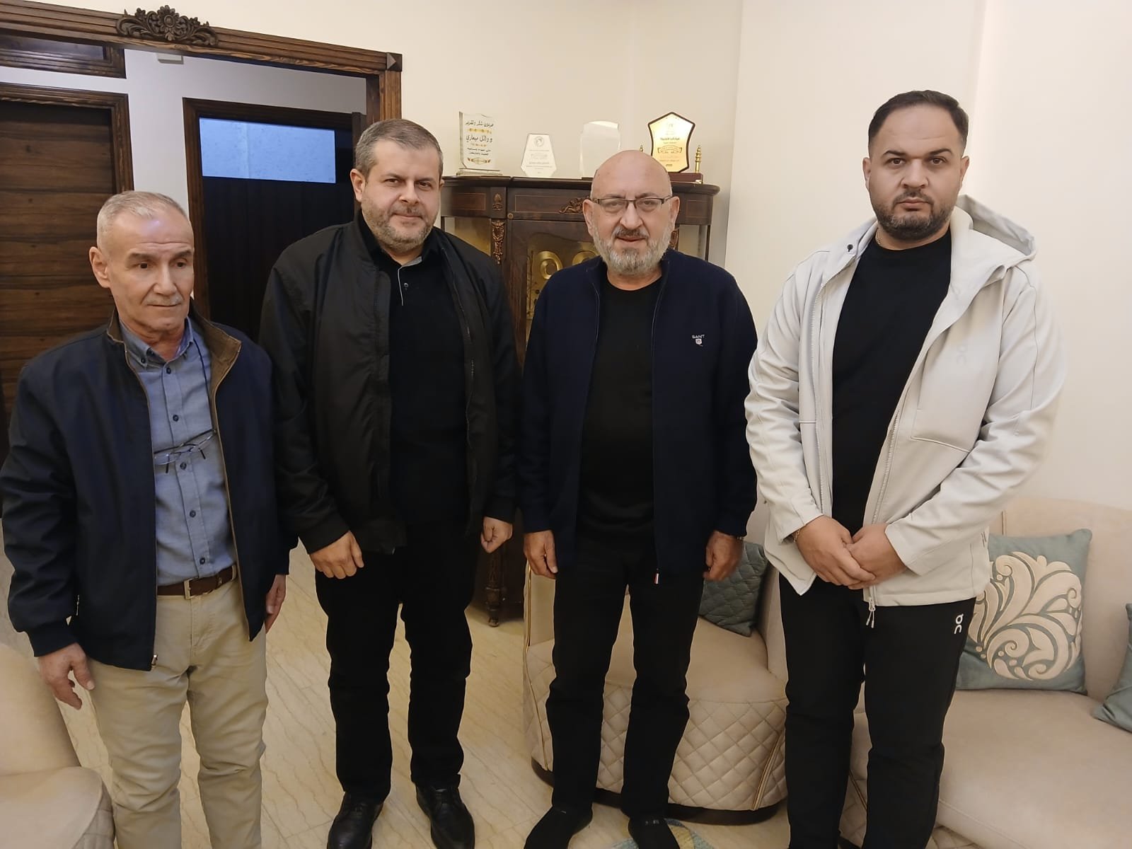 حزب الله في صيدا زار قيادة منظمة الصاعقة مهنئا بذكرى الإنطلاقة حزب الله في صيدا زار قيادة منظمة الصاعقة مهنئا بذكرى الإنطلاقة