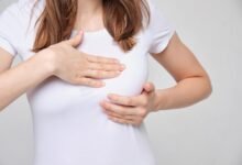 عدد مذهل من النساء الأصغر سنا يصبن بسرطان الثدي