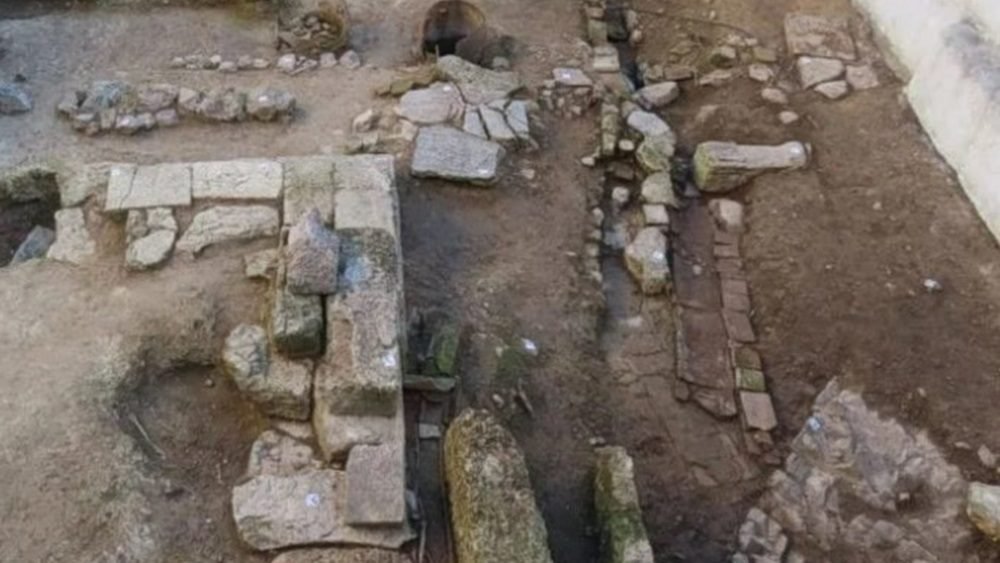 اكتشافات أثرية فريدة تم اكتشافها تحت أحد المعالم البارزة في أثينا