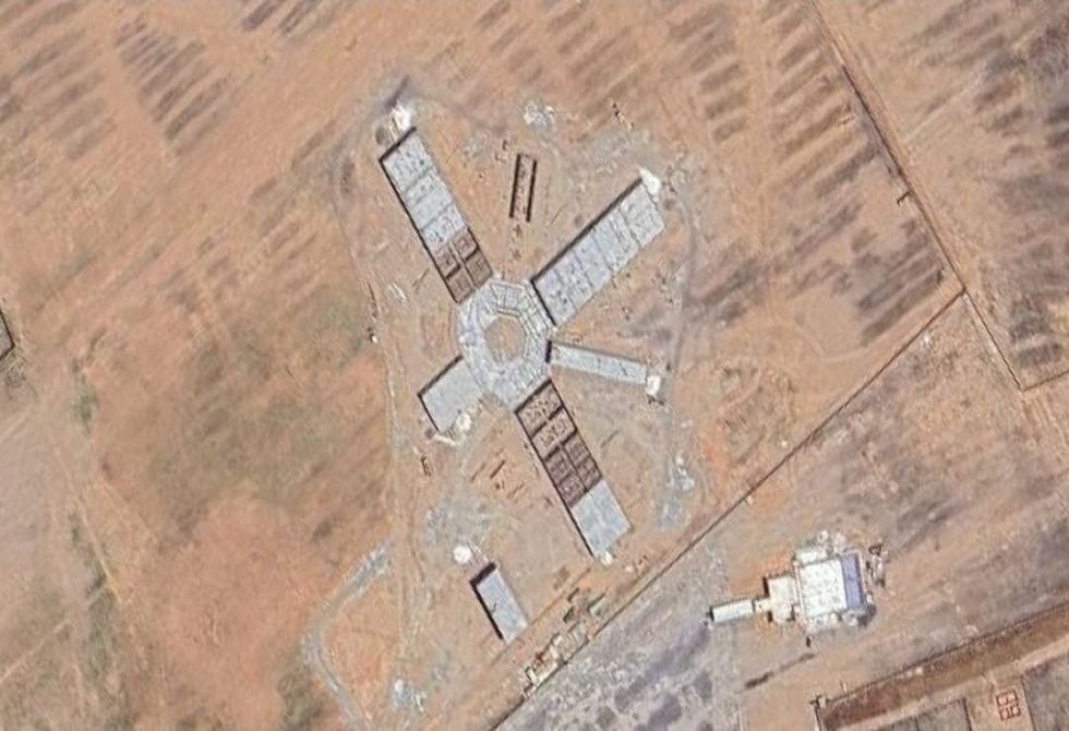 صورة مميزة: الجيش السوري يتسلّم سجن الأقطان من قوات قسد (فيديوهات)