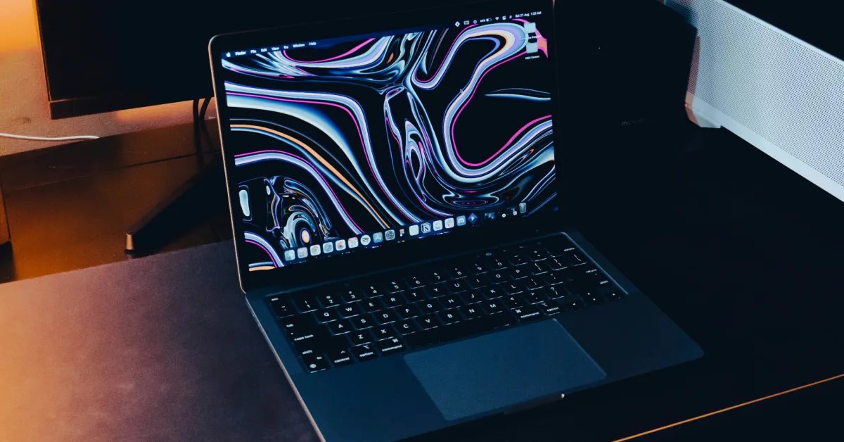 لقد أثار تجديد جهاز MacBook Pro هذا العام حماسي، لكن تغييرًا واحدًا لن يكون متاحًا للجميع لقد أثار تجديد جهاز MacBook Pro هذا العام حماسي، لكن تغييرًا واحدًا لن يكون متاحًا للجميع
