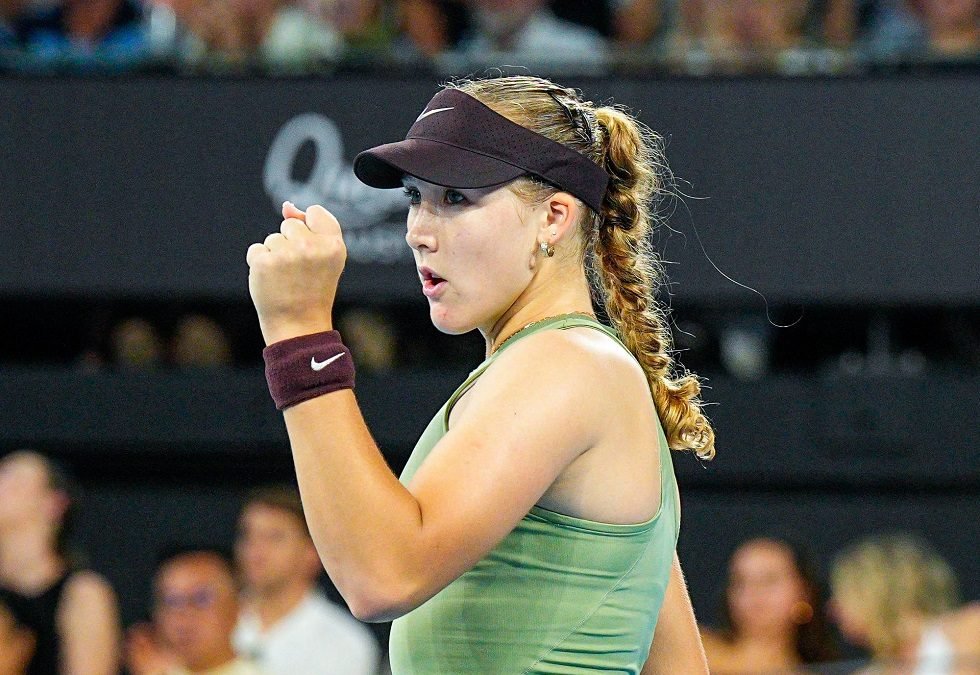 الروسية ميرا أندرييفا إلى المربع الذهبي لبطولة أديلايد (فيديو)