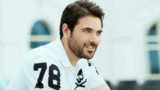 مفاجأة عن حقيقة زواج أحمد عز من مساعدته.. محاميه يعلنها