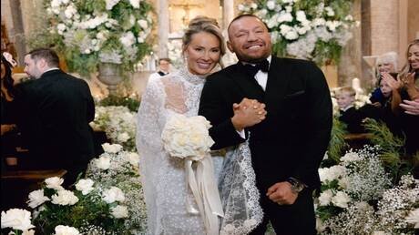 6964d40b4c59b76f7a5fe7aa