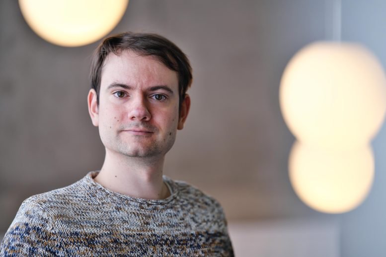 العلماء أخيرا لديهم إجابة 2 Michael Hahn