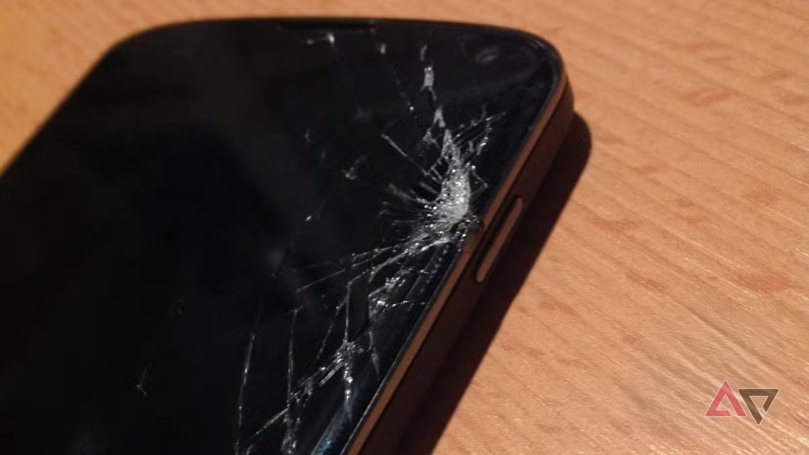 broken shattered display nexus 4