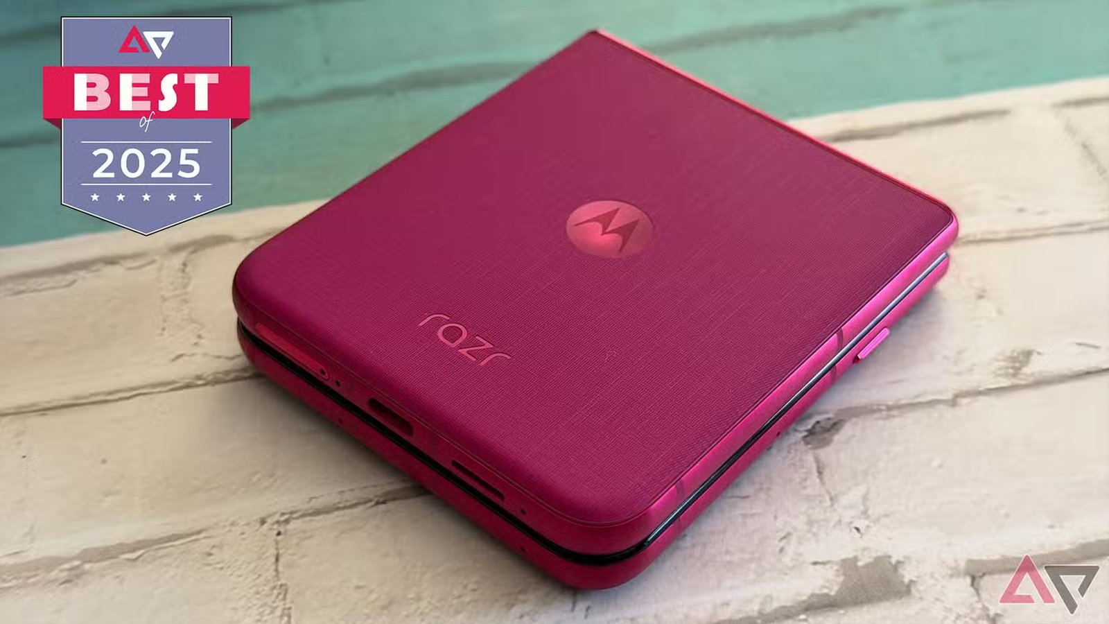 motorola razr ultra 2025 in pink cabaret sitting on desk