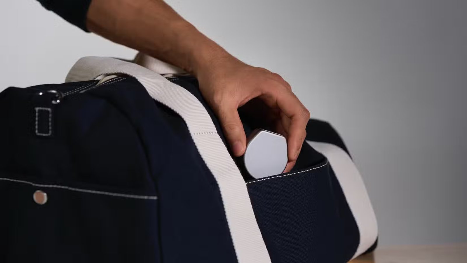 oura ring 4 charging case bag