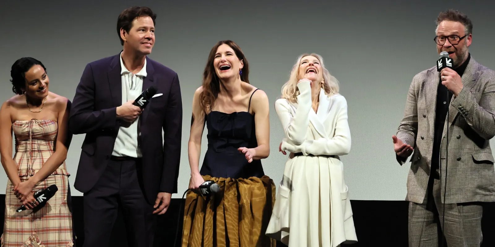 حصلت الكوميديا الناجحة على Apple TV على الترشيحات لجوائز التمثيل الأكثر من بين جميع البرامج التلفزيونية 1 the studio cast