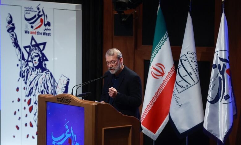 أمين مجلس الأمن القومي الإيراني نحن في خضم حرب ولا سلام ولا وقف لإطلاق النار