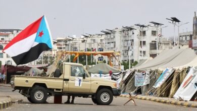 اليمن.. محافظ حضرموت يوجّه بالالتزام بالدوام الرسمي اليوم الأحد