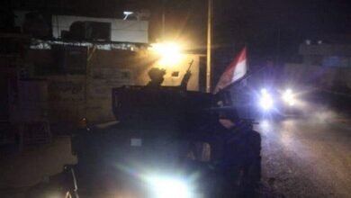مراسل وصول تعزيزات كبيرة للقوات الأمنية إلى منطقة الشعب ببغداد إثر اندلاع اشتباكات مسلحة ()