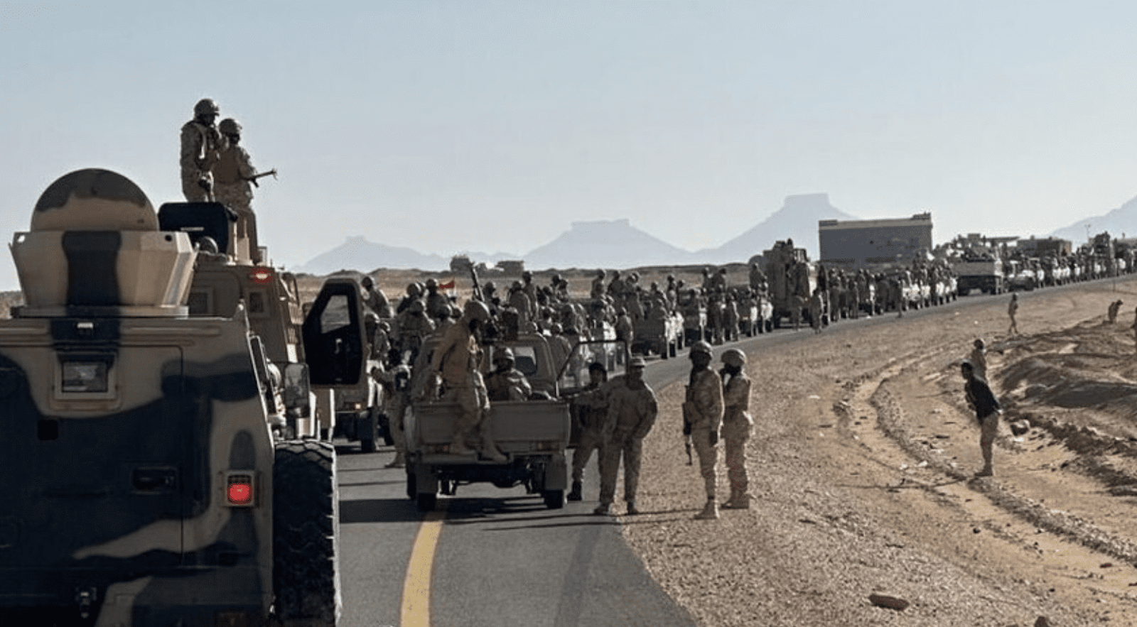 مصدر حكومي يمني الانتقالي الجنوبي ينسحب من مطار الغيضة والقصر الجمهوري في المهرة