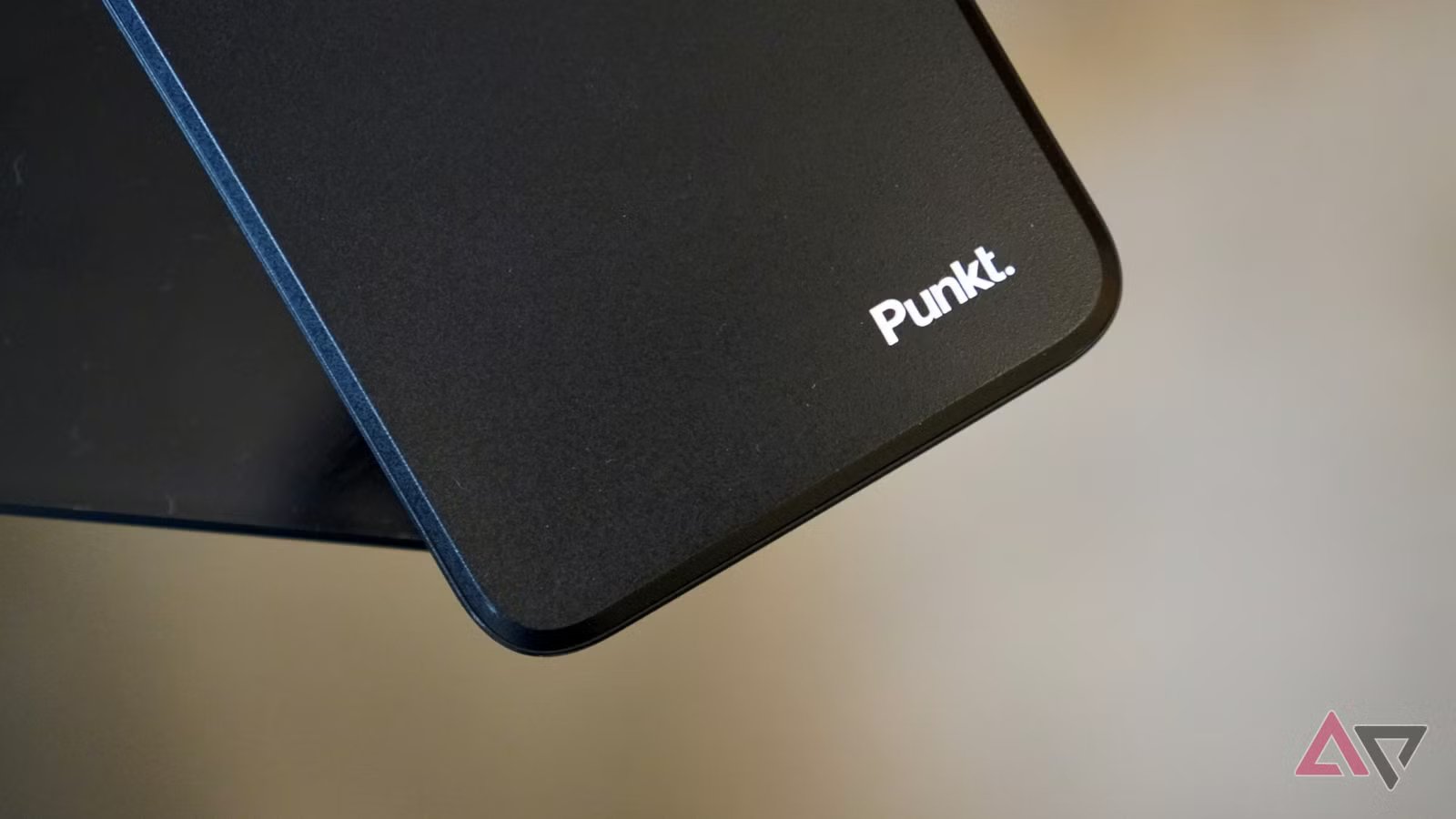 هل يمكنك إلغاء جوجل بدون الصداع؟ يعتقد Punkt أن MC03 هو الحل