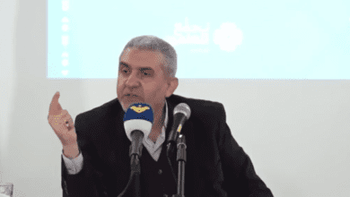 واحد صهيوني وآخر عنصري.. بيرم الكيان الصهيوني محظوظ بهؤلاء