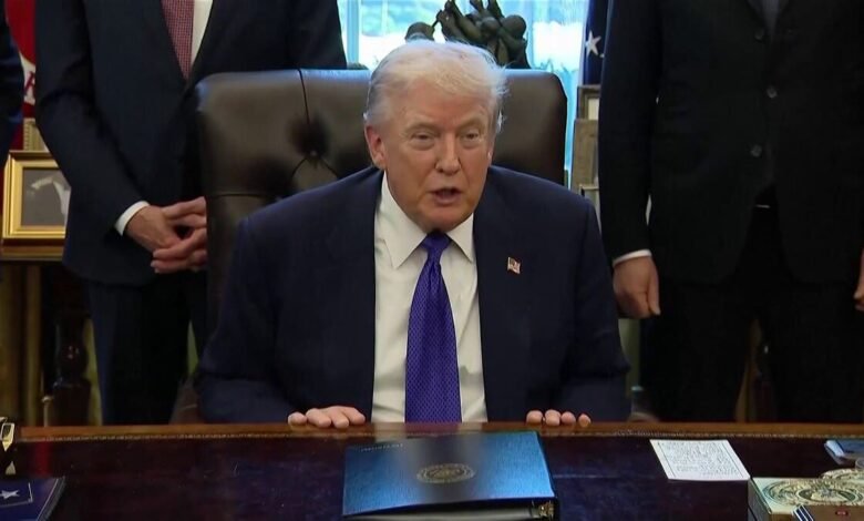 ترامب يجب استكمال التحقيق مع باول رئيس الاحتياطي الفيدرالي