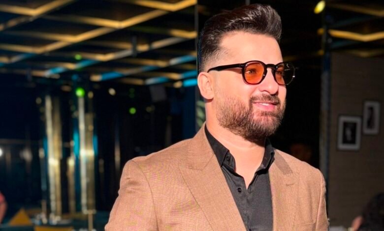 وسام أمير يحقق نجاحًا لافتًا بأغنية «كلها جاية» ويتخطى المليون مشاهدة على يوتيوب