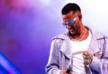 محمد رمضان يهدي حساب “تيك توك” يضم 10ملايين لأحد متابعيه