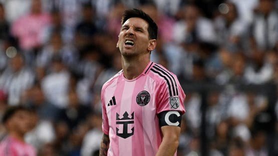 ميسي يبدد “الشكوك”.. ويبحث عن الهدف “900”