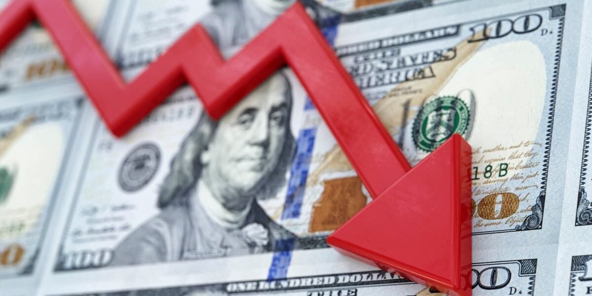 بنك UBS أصحاب الثروات يبتعدون عن الدولار - صورة مميزة صورة مميزة: بنك UBS أصحاب الثروات يبتعدون عن الدولار