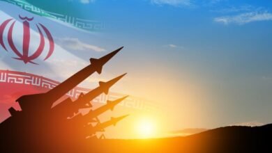 الحرس الثوري يضع الوساطات أمام اختبار لإعادة فتح مضيق هرمز