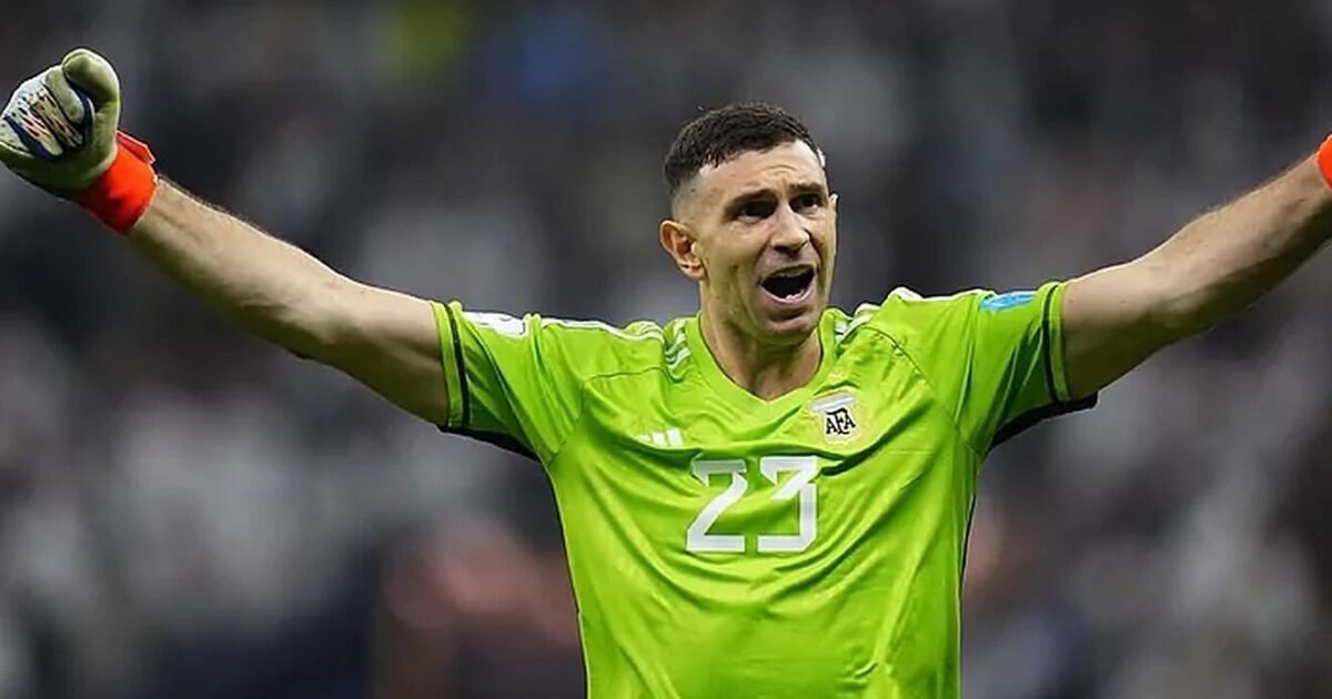انضمام مارتينيز يمنح تشيلسي خيار خبرة إضافية في البطولات والدوري