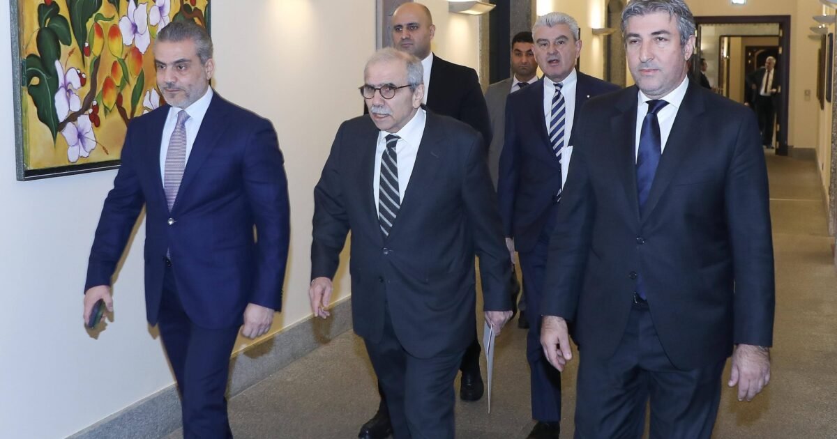 حكومة نواف سلام تجمع ملفي اليونيفيل والموازنة في اجتماع واحد