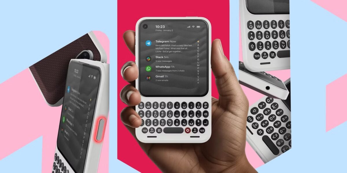تعمل أداة Clicks Communicator على إصلاح الأخطاء التي ترتكبها الهواتف الذكية الحديثة