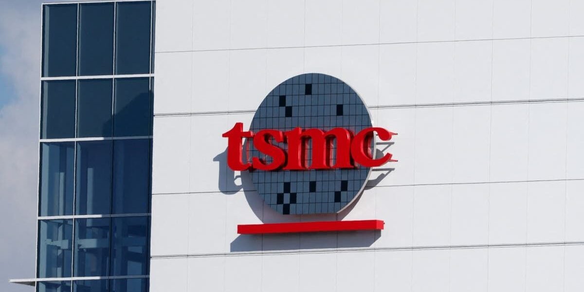 رئيس TSMC إمدادات الرقائق لن تلبي الطلب المتزايد الناتج عن الذكاء الاصطناعي - صورة مميزة صورة مميزة: رئيس TSMC إمدادات الرقائق لن تلبي الطلب المتزايد الناتج عن الذكاء الاصطناعي