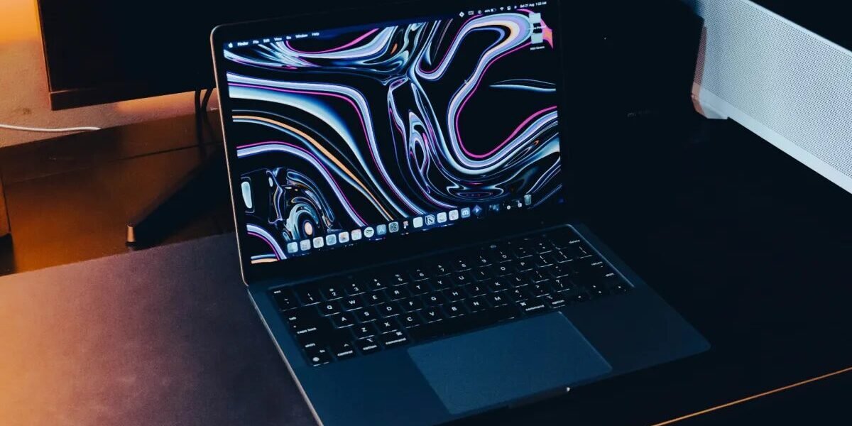 لقد أثار تجديد جهاز MacBook Pro هذا العام حماسي لكن تغييرًا واحدًا لن يكون متاحًا للجميع